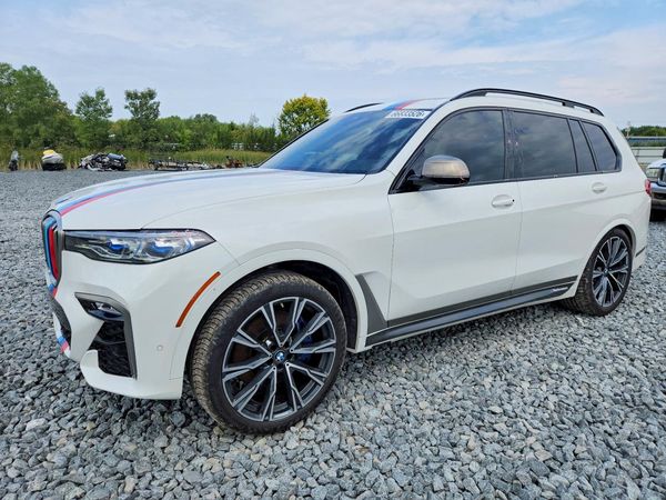 2022 BMW X7