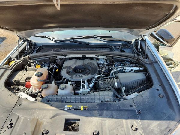 2025 JEEP GRAND CHEROKEE 4XE — Engine bay