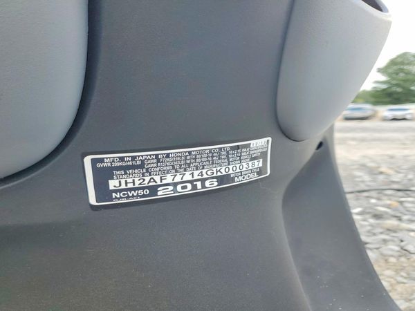 2016 HONDA CHF50