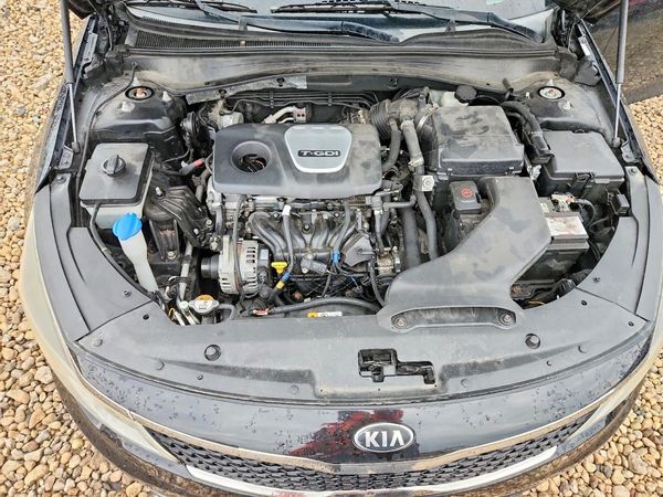 2016 KIA OPTIMA GL