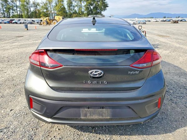 2020 HYUNDAI IONIQ SE