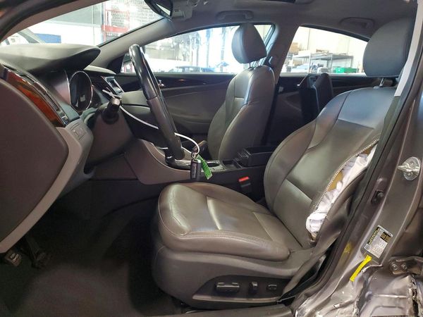 2013 HYUNDAI SONATA