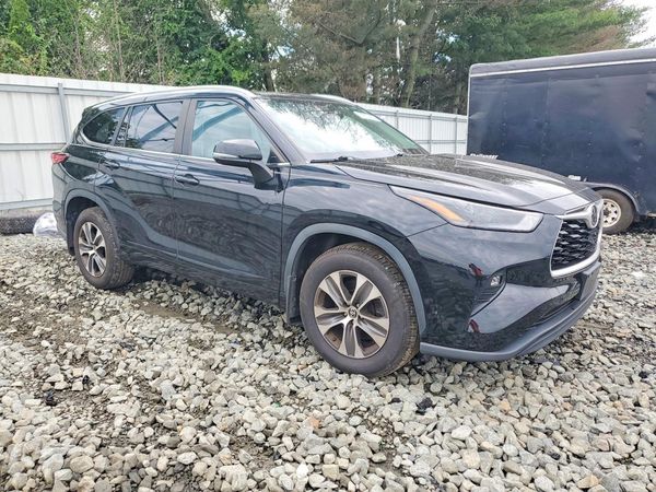 2023 TOYOTA HIGHLANDER