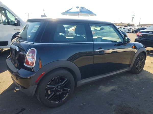 2012 MINI COOPER