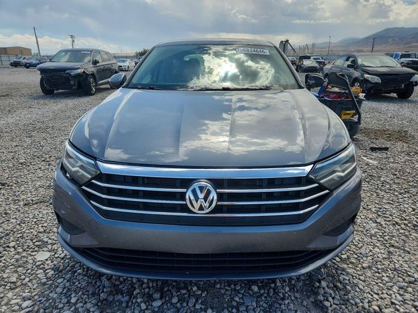2019 VOLKSWAGEN JETTA S, SE, R-Line