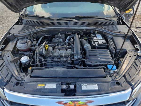 2019 VOLKSWAGEN JETTA S, SE, R-Line