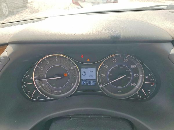 2013 INFINITI QX56 — ODOM