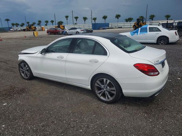 2017 MERCEDES-BENZ C C300 — DSRA