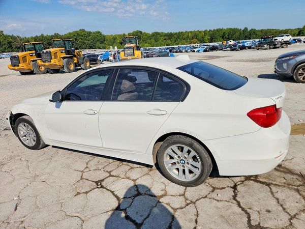 2013 BMW 320