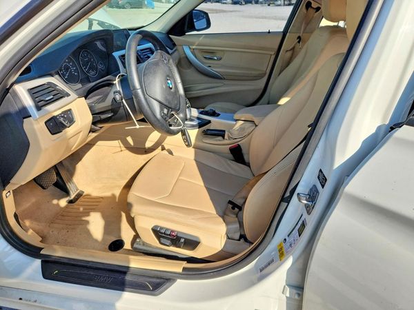 2013 BMW 320