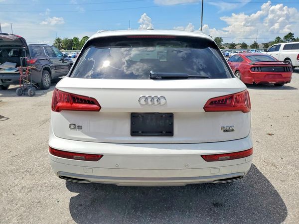2018 AUDI Q5 quattro Premium Plus
