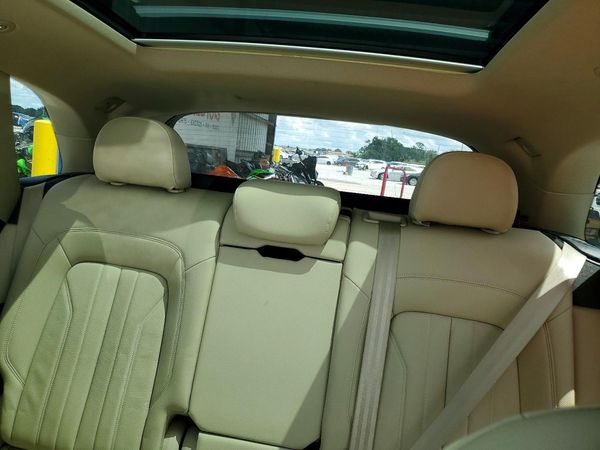 2018 AUDI Q5 quattro Premium Plus