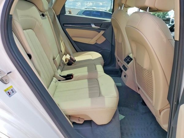 2018 AUDI Q5 quattro Premium Plus