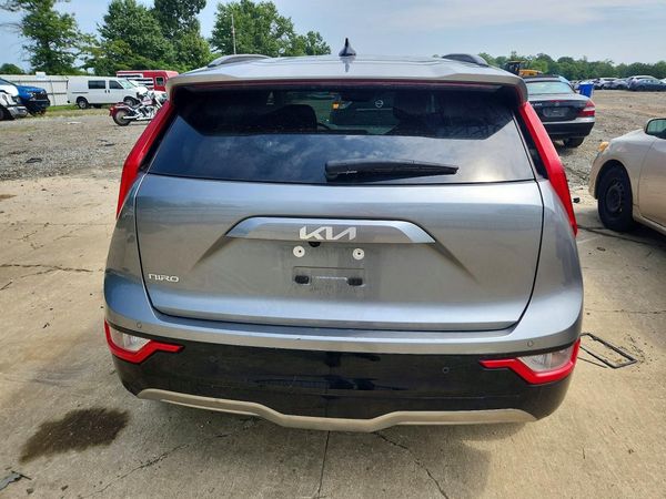 2025 KIA NIRO