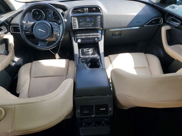 2017 JAGUAR F-PACE