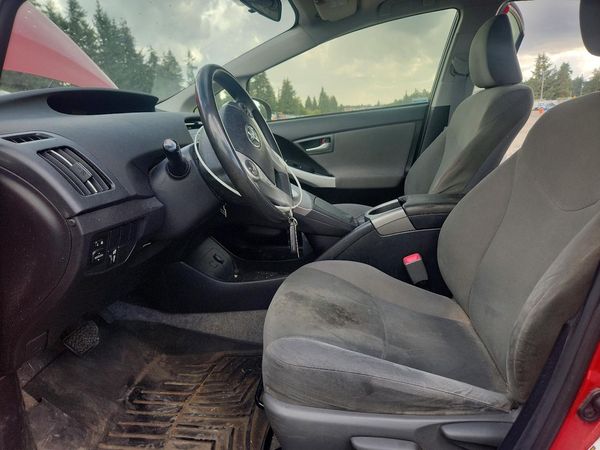 2012 TOYOTA PRIUS