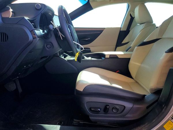 2025 LEXUS ES 300H 300h Premium