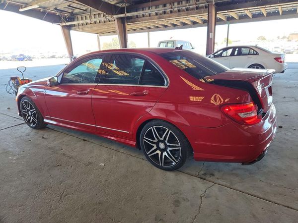 2013 MERCEDES-BENZ C