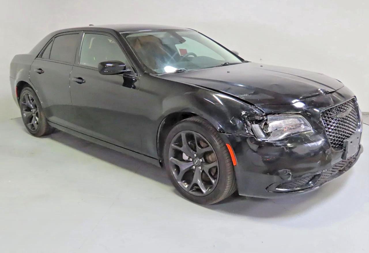 2022 CHRYSLER 300 Touring