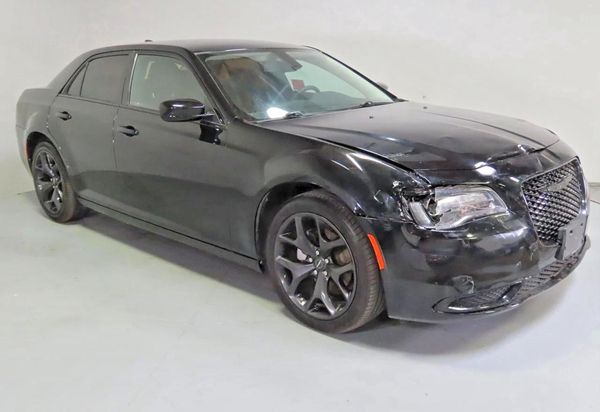 2022 CHRYSLER 300
