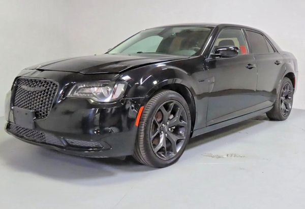 2022 CHRYSLER 300 Touring