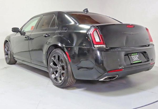 2022 CHRYSLER 300 Touring