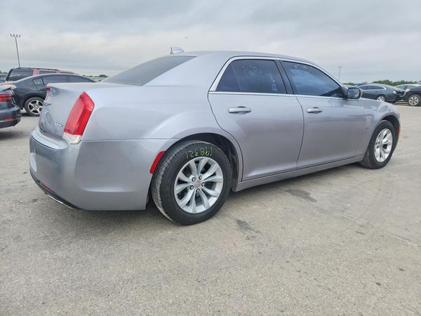 2015 CHRYSLER 300