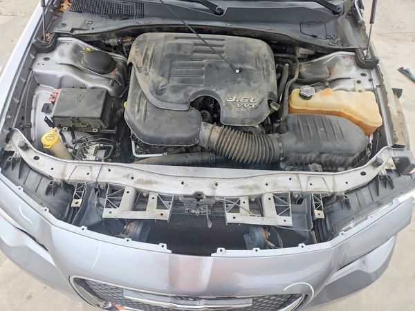 2015 CHRYSLER 300