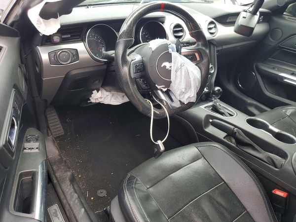 2019 FORD MUSTANG