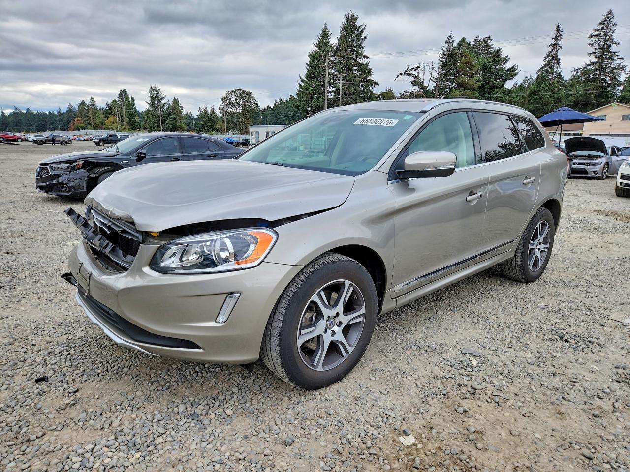 2014 VOLVO XC60