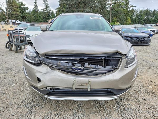 2014 VOLVO XC60