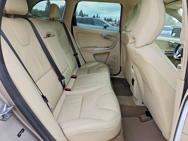 2014 VOLVO XC60