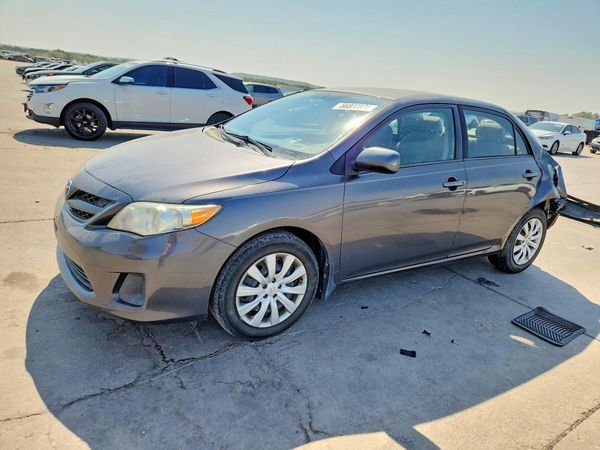 2012 TOYOTA COROLLA
