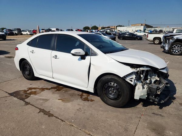 2021 TOYOTA COROLLA