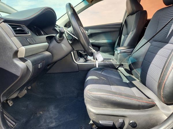 2015 TOYOTA CAMRY