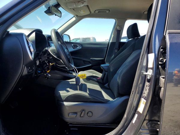 2021 KIA SOUL