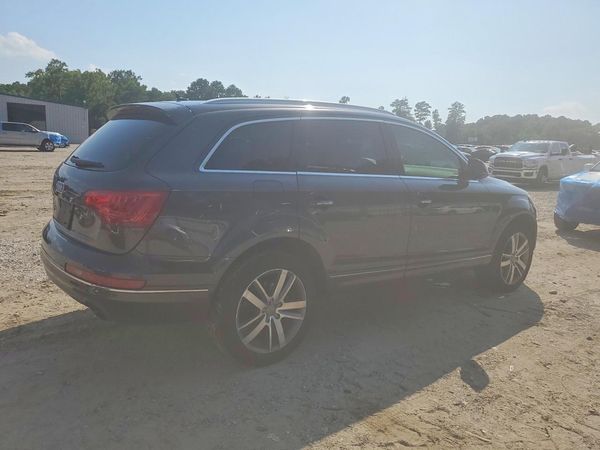2012 AUDI Q7 Premium Plus