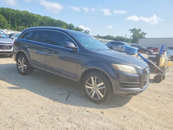 2012 AUDI Q7 Premium Plus