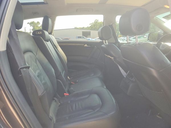 2012 AUDI Q7 Premium Plus