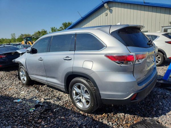 2016 TOYOTA HIGHLANDER
