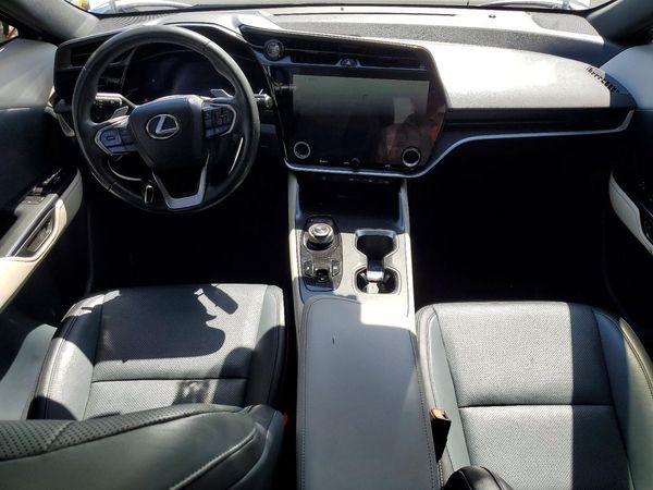 2023 LEXUS RZ