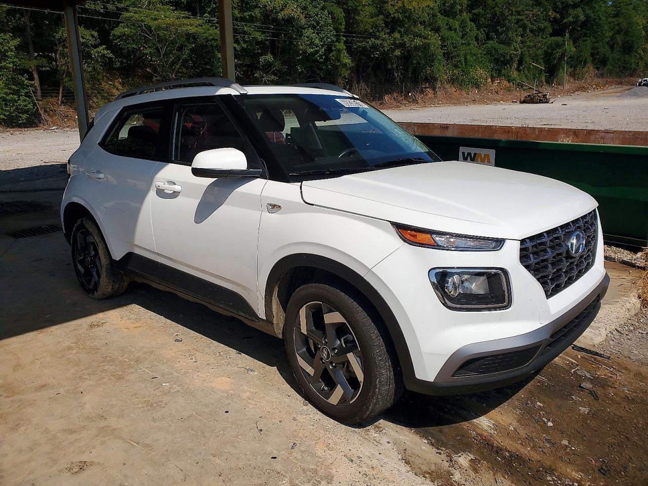 2026 HYUNDAI VENUE SEL, SEL w/ 2-Tone Roof