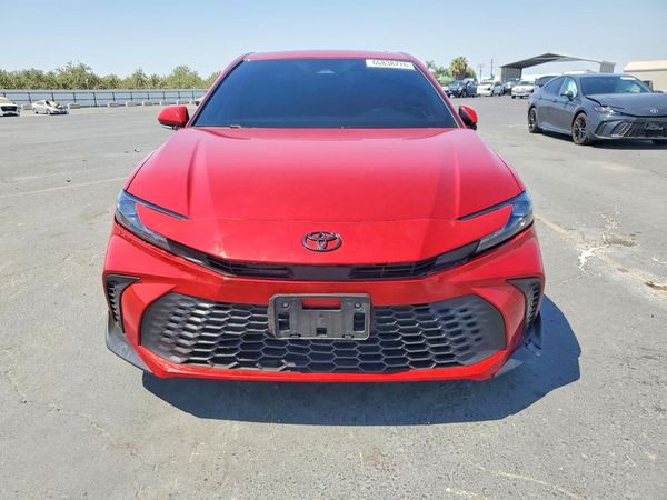 2026 TOYOTA CAMRY