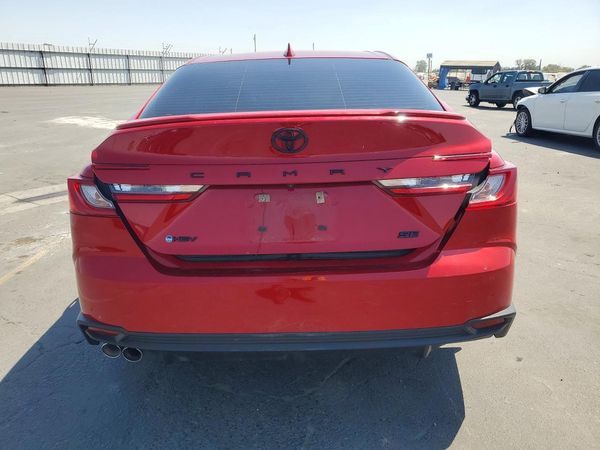 2026 TOYOTA CAMRY