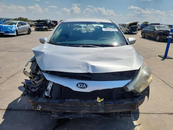 2015 KIA FORTE