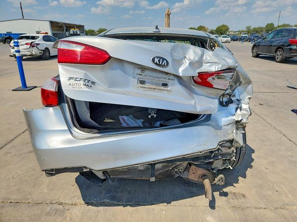 2015 KIA FORTE