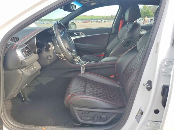 2023 GENESIS G70