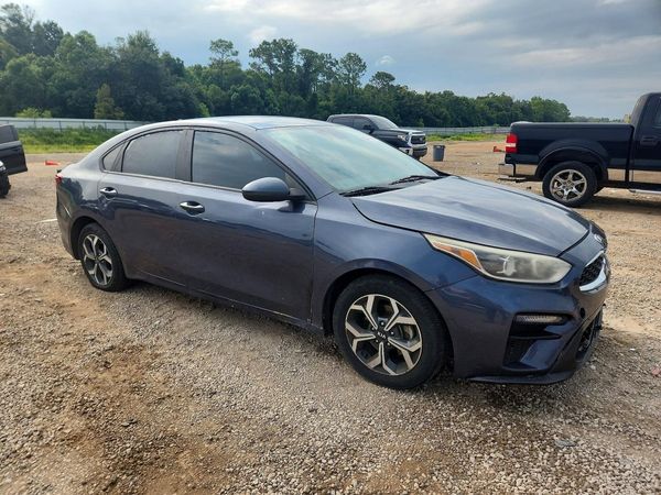 2021 KIA FORTE FE, LXS