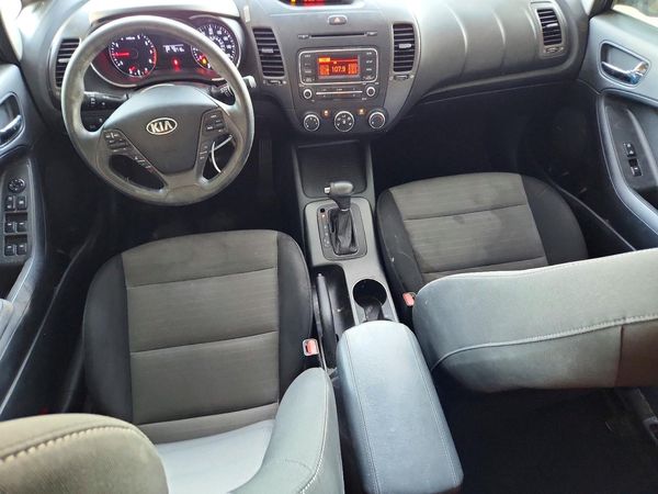2016 KIA FORTE5