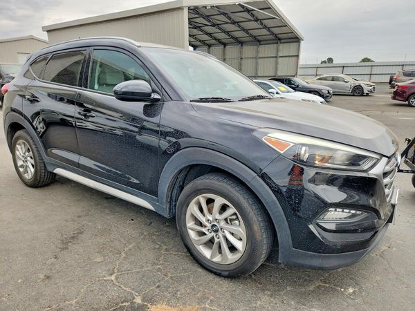 2017 HYUNDAI TUCSON